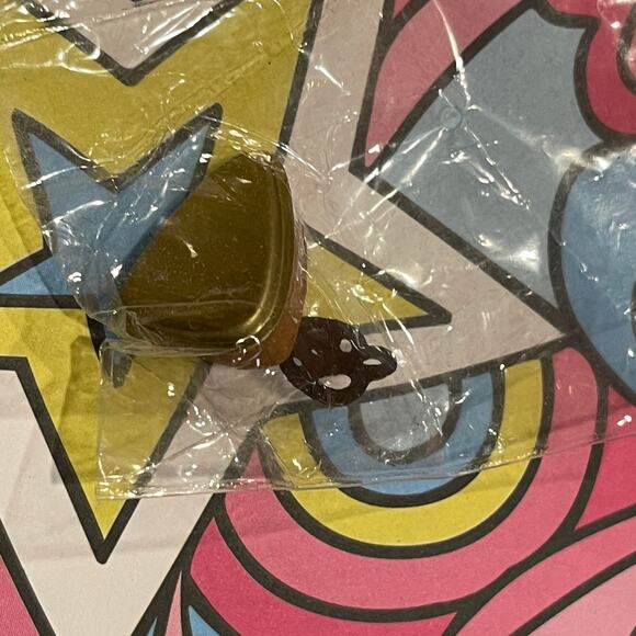 Re-ment Petite Sweet Dessets - 3 different sweets in Sealed Package - No Box - Picture 4 of 6